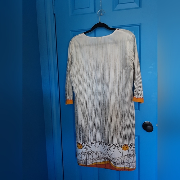 Alto Moda Tunic - Picture 2 of 3